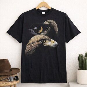 Vintage Eagle Graphic Tee | Wildlife Bird of Prey Print T-Shirt